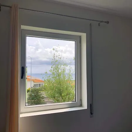 The Quiet Corner * Arrifes