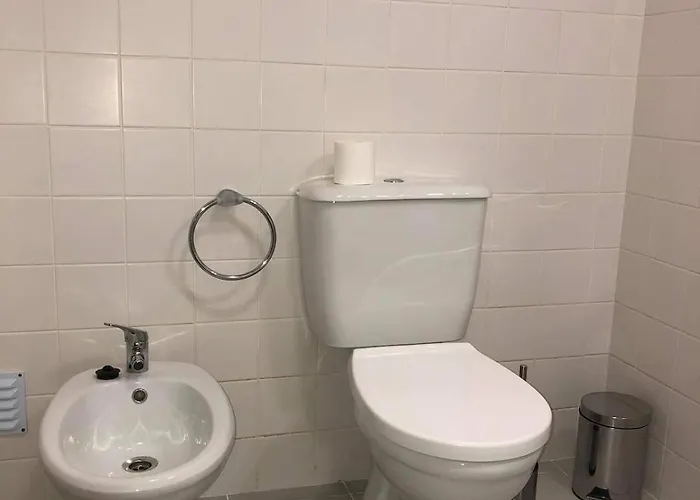 The Quiet Corner Arrifes