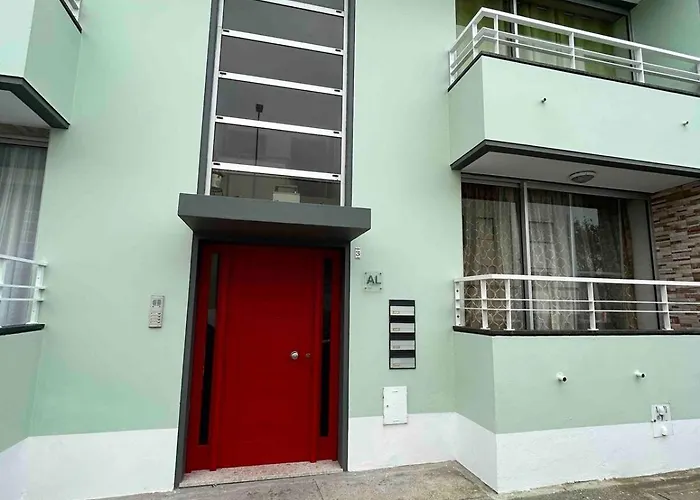 The Quiet Corner Arrifes